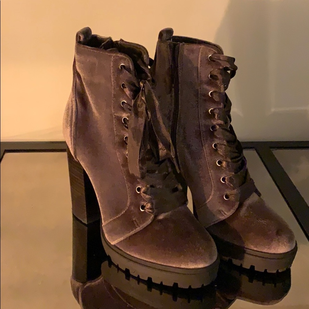 Steve Madden velvet booties